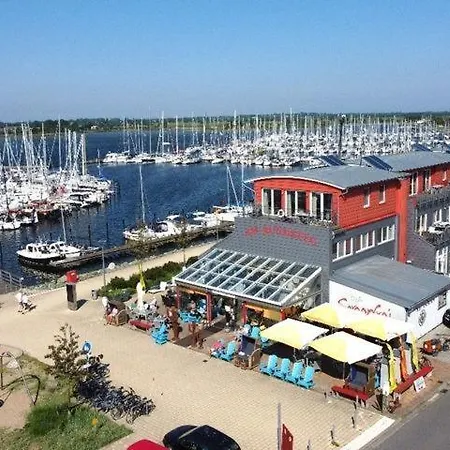 Apartamento Am Rundsteg 9 *