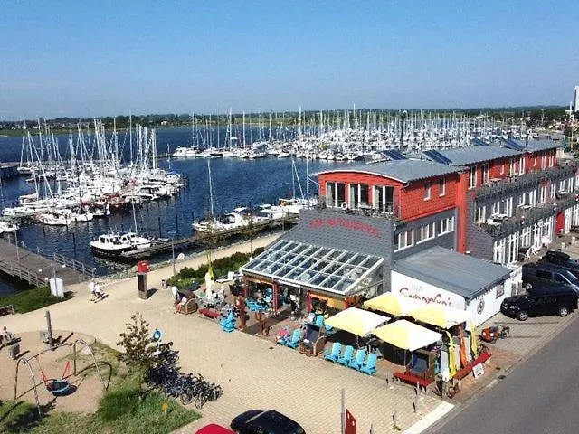 Apartamento Am Rundsteg 9 *